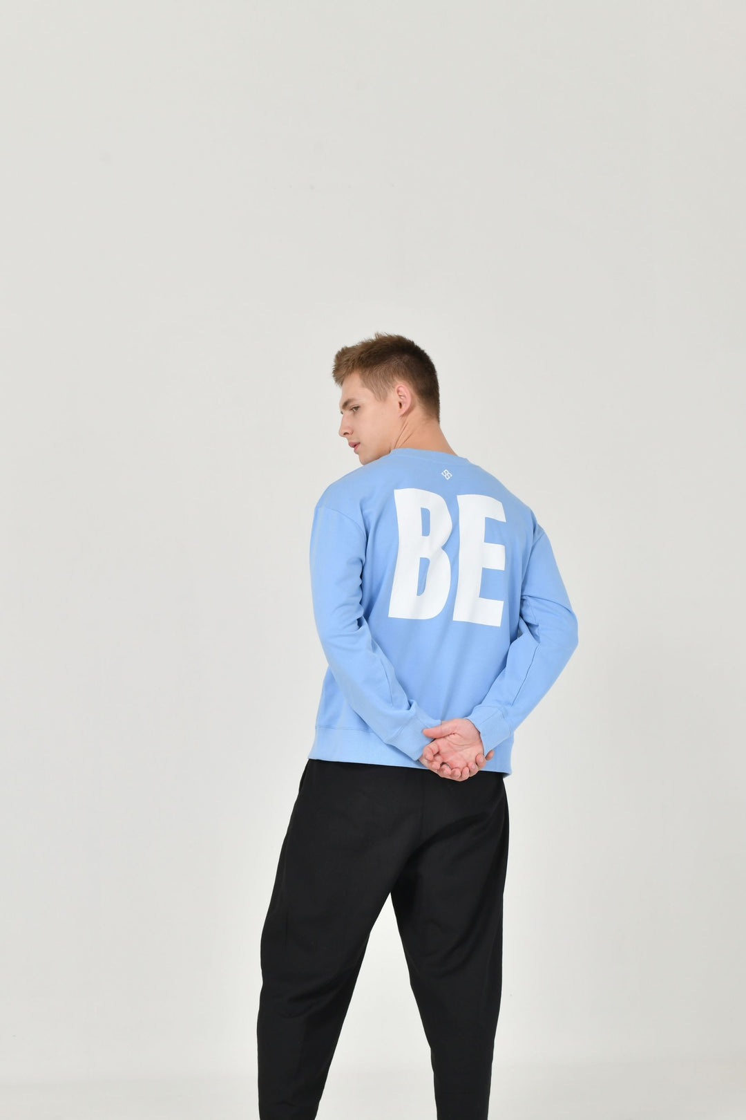 DO - BE SWEATSHIRT (M)